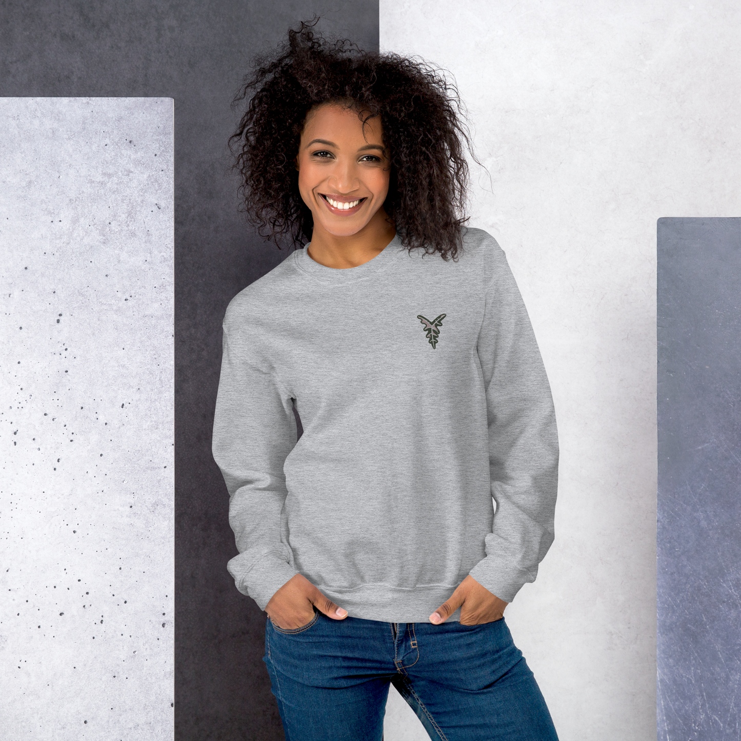 Unisex Embroidered Sweatshirt Alocasia Nobilis variegated