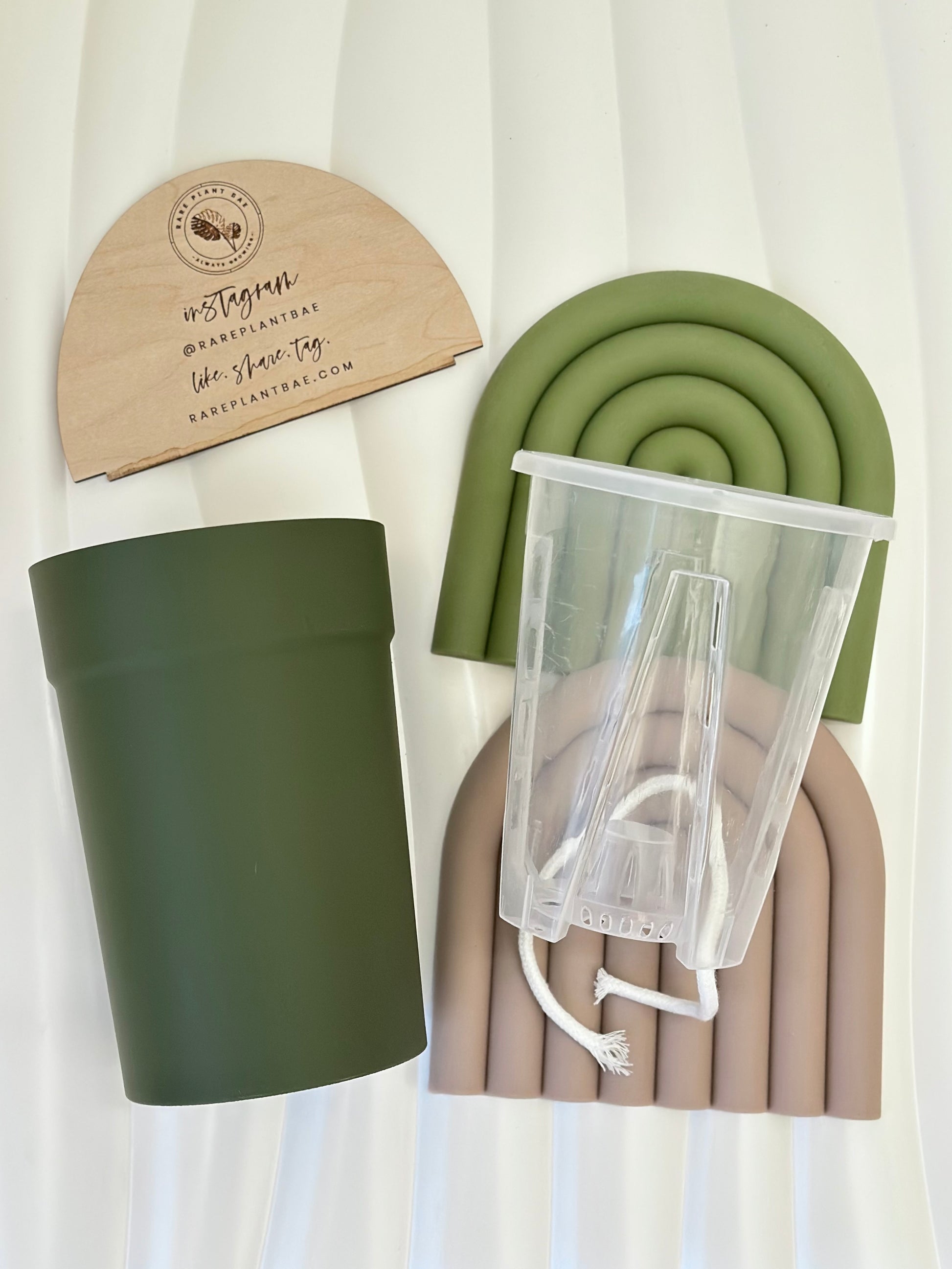 a plastic plant instagram Matching Self Watering Pot (4-inch & up) (pre-order) – Rare Plant Bae